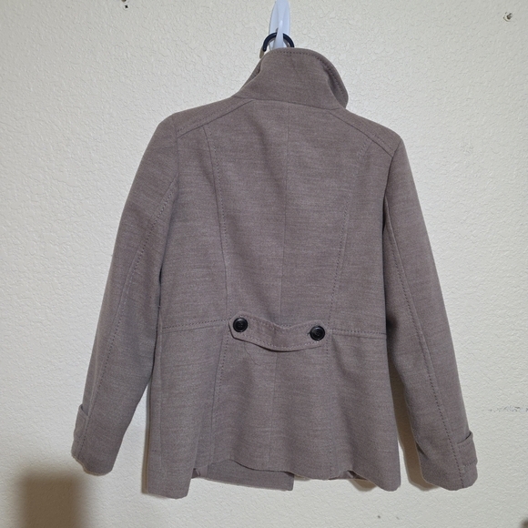 H&M Coat Women's Beige Double Breasted Jacket Sz 12, One Button Missing. - Picture 2 of 10